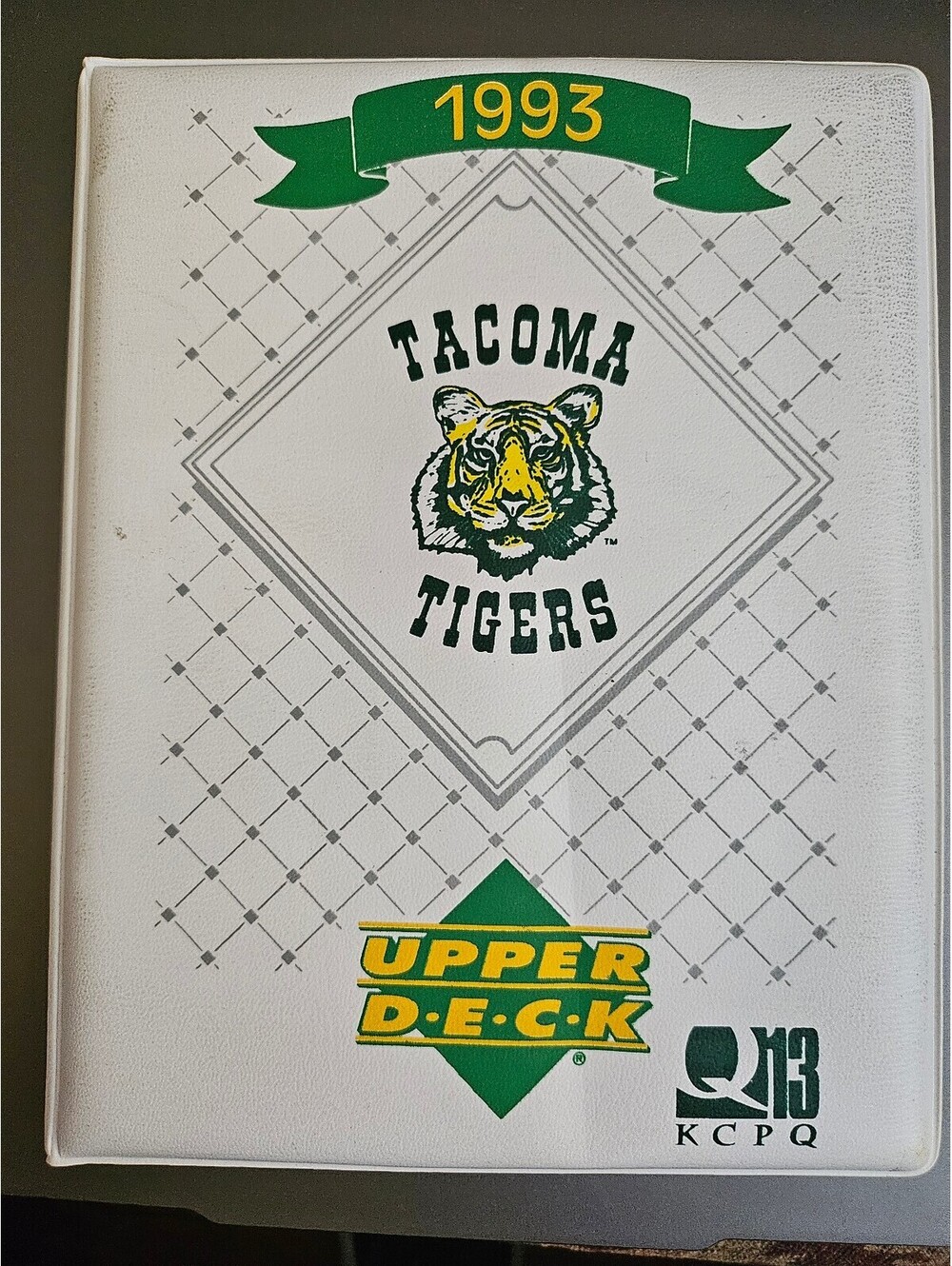 Vintage Upper Deck 1993 Tacoma Tigers Baseball 28 Card Binder Tacoma Washington